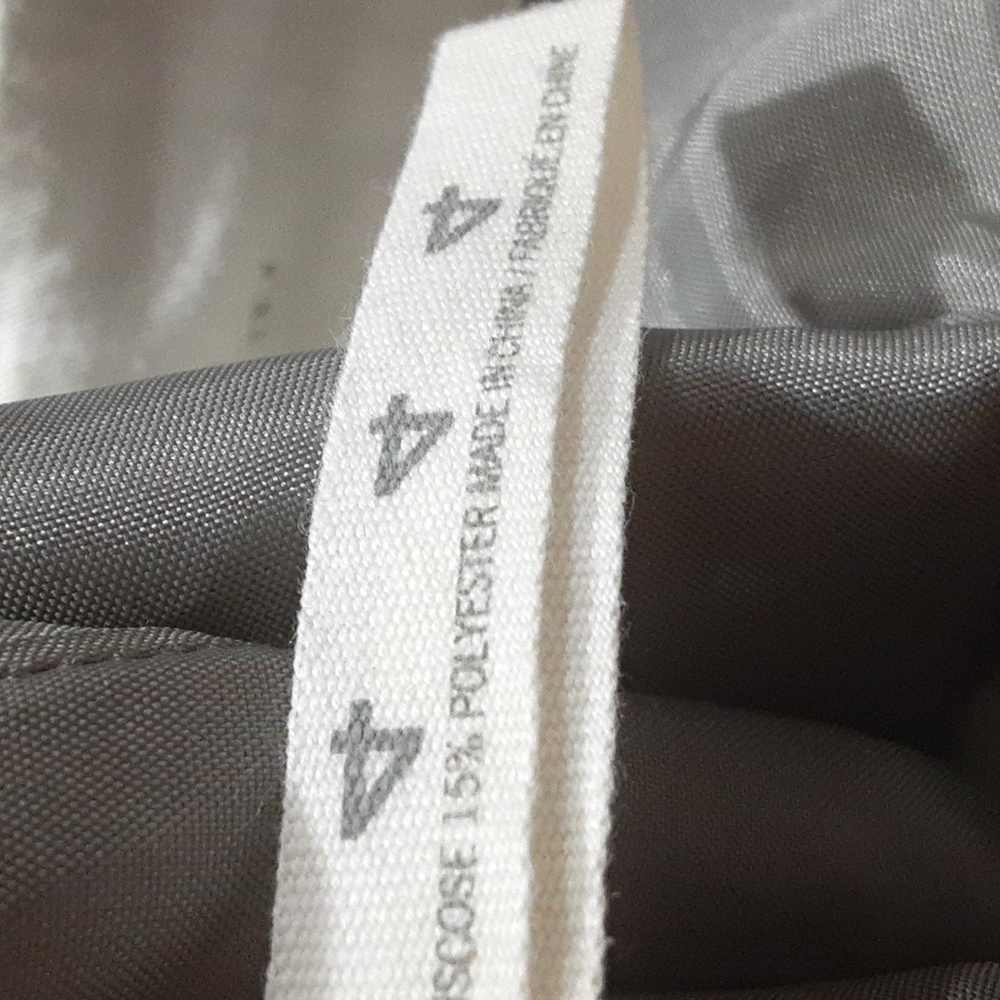 Anthropologie Paper Boy Wool Blend Women's Gray Shorts Size 4 Bike Riding Active - Picture 8 of 8